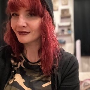 Meet your Posher, Aimee